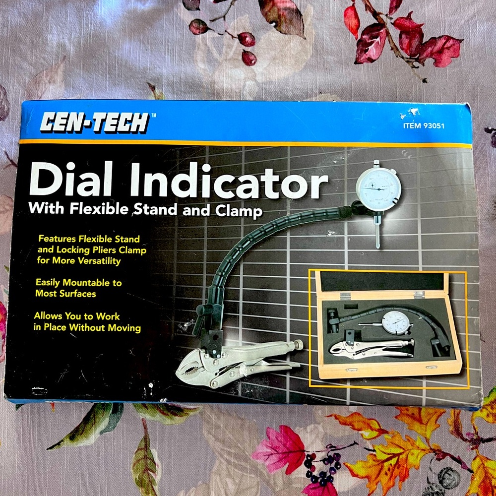Cen-Tech Dial Indicator w Flexible Stand & Clamp